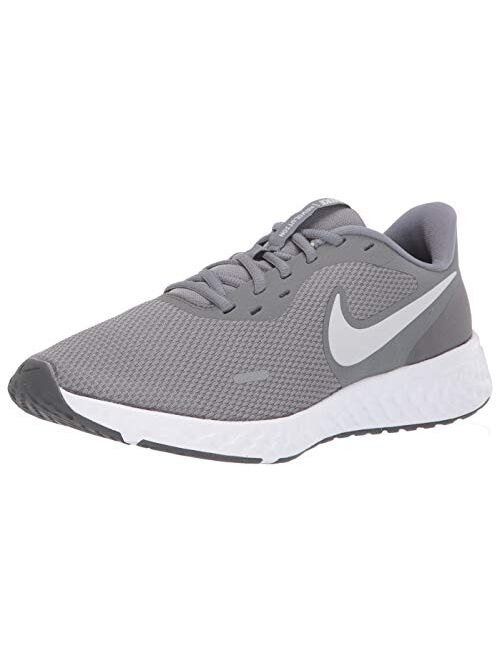 Nike Men's Revolution 5 Wide Running Shoe