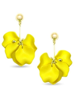 ZENZII Pastel Petals Painted Earring for Women