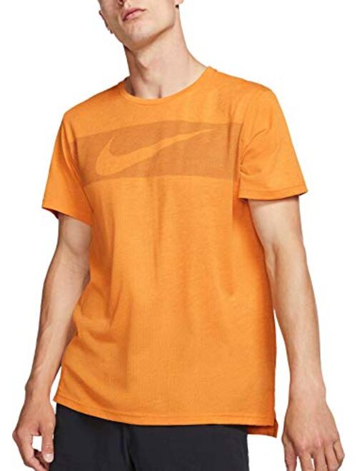 Nike Men's Hyper Dry Graphic Tee