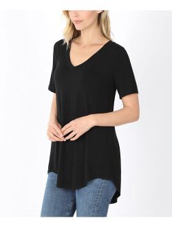 Black V-Neck Curved-Hem Tee - Women & Plus