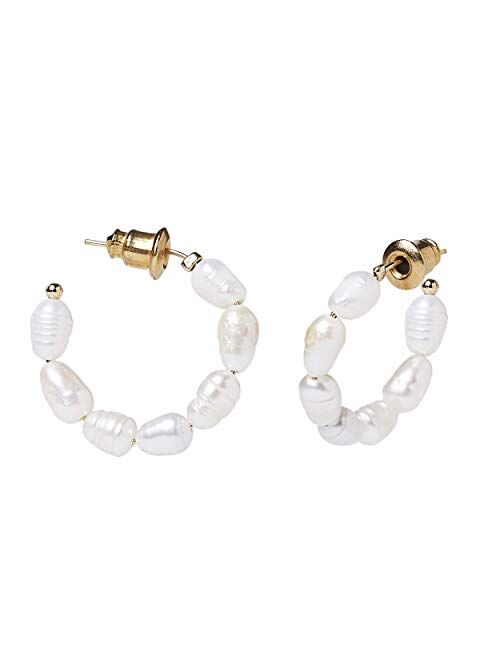 Stella & Haas 'Tis The Season Huggie Set, Pearl Huggie Earring Set of Three, Gold-Plated Sterling Silver Hypoallergenic, Freshwater Pearls