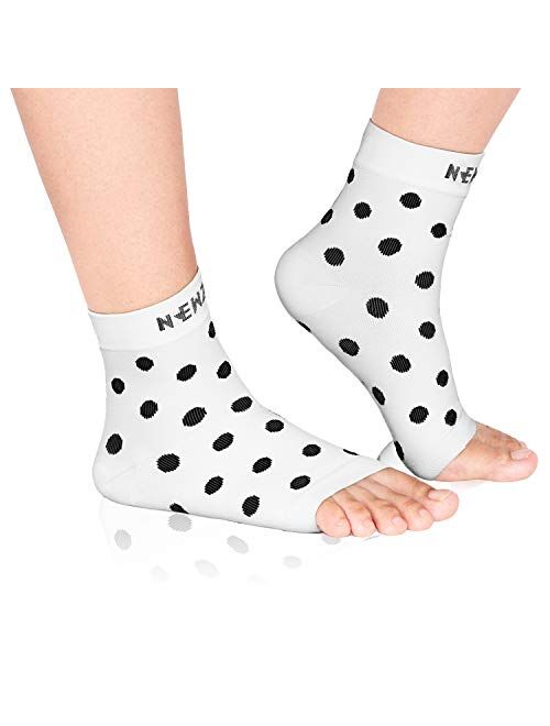 NEWZILL Plantar Fasciitis Socks with Arch Support, 24/7 Foot Care Compression Sleeve, Eases Swelling & Heel Spurs, Ankle Brace Support, Increases Circulation