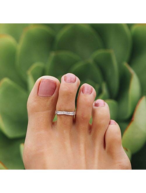 Pura Vida Gold or Silver Plated Chevron Toe Ring - Brass Base, Adjustable Open Ends, One Size