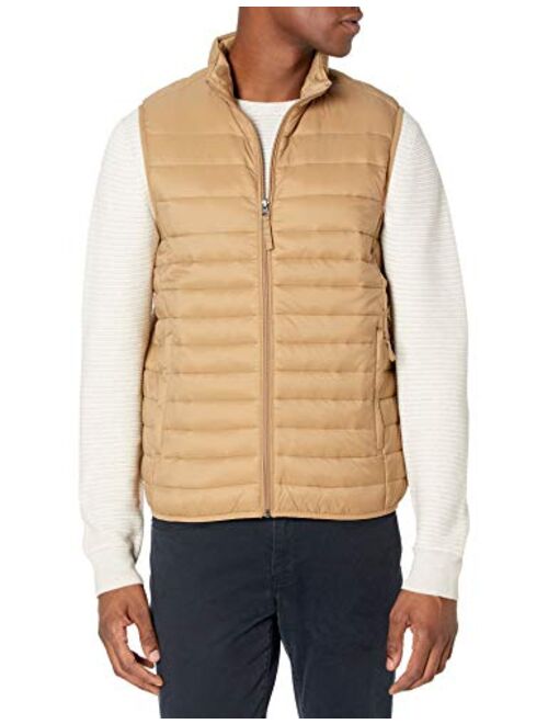 Amazon Essentials Men's Lightweight Water-Resistant Packable Puffer Vest