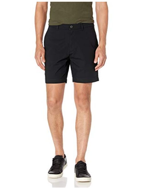 Amazon Essentials Men's Slim-Fit Lightweight Stretch 7" Short