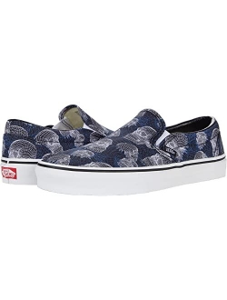 Canvas Classic Slip-On Sneaker