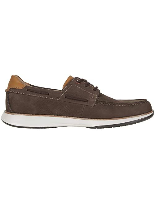 CLARKS Un Pilot Lace Up Boat Shoes