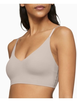 Women's Invisibles Comfort Seamless Wirefree Lightly Lined Triangle Bralette Bra