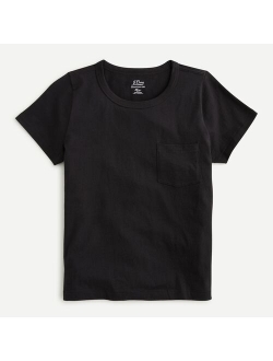 Essential fitted pocket T-shirt