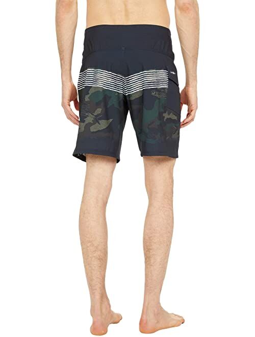 Salty Crew Pinnacle Angler 19" Boardshorts