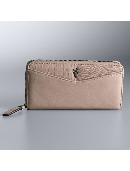 Simply Vera Vera Wang Simply style with this compact and lightweight Vera Vera Wang Signature Wallet