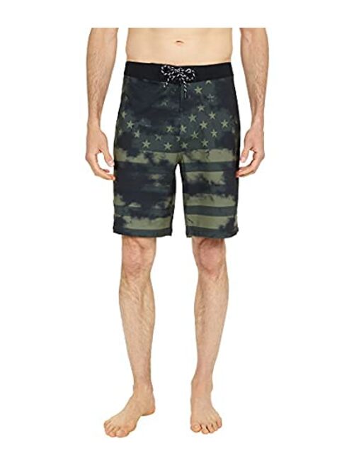 Hurley Men's Phantoms-Patriot Cheers USA-Flag 20" Board-Shorts