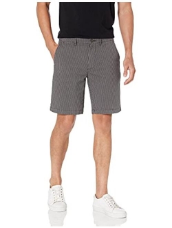 Men's 9" Inseam Comfort Stretch Seersucker Short