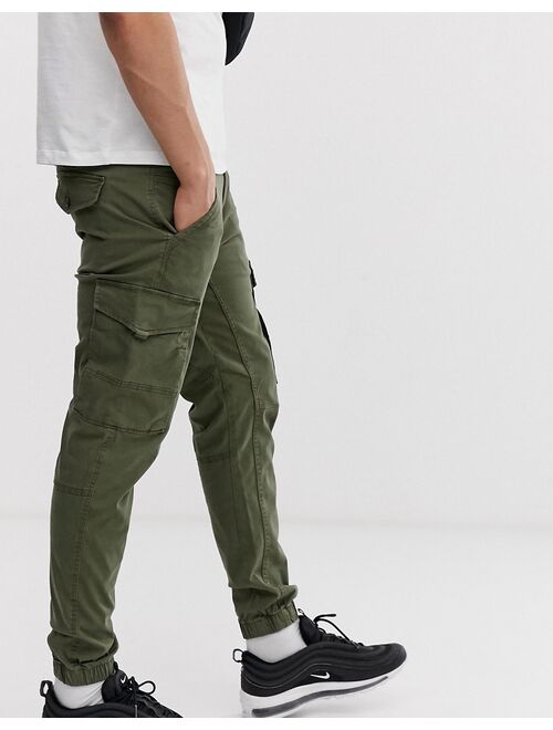 Jack & Jones Intelligence cuffed cargo pants in green