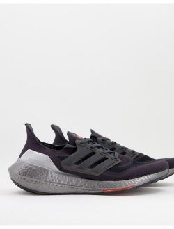 Training Ultraboost 21 sneakers in red and gray