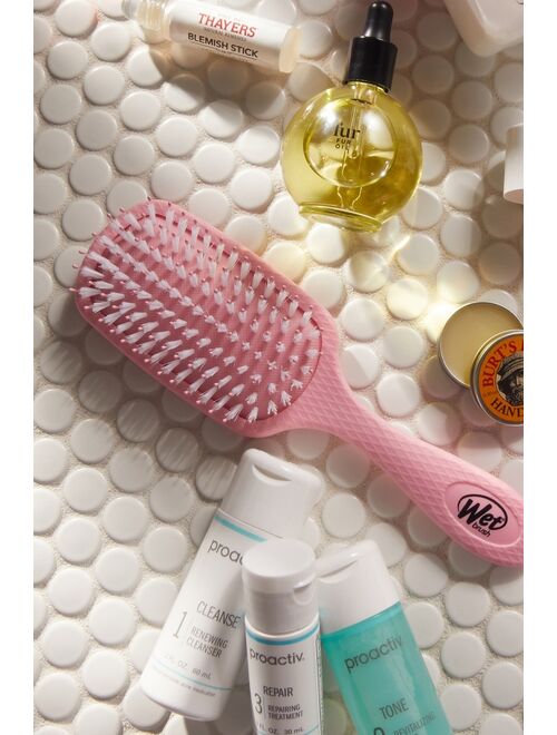 Wet Brush Go Green Oil-Infused Shine Brush