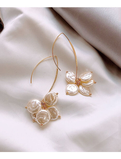 Lady Arya Natural Pearl & Goldtone Petal Hoop Earrings