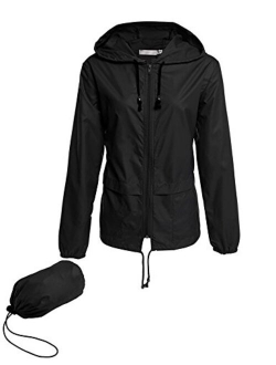 Avoogue Raincoat Women Lightweight Waterproof Rain Jackets Packable Outdoor Hooded Windbreaker