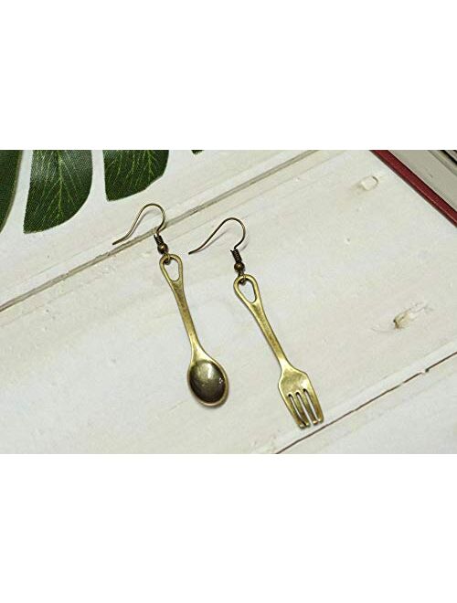 Sterling Bronze Decorative Utensils of"Fork and Spoon" Lunch Dinner Set Novelty Fashion Dangle Earrings (earring2002)