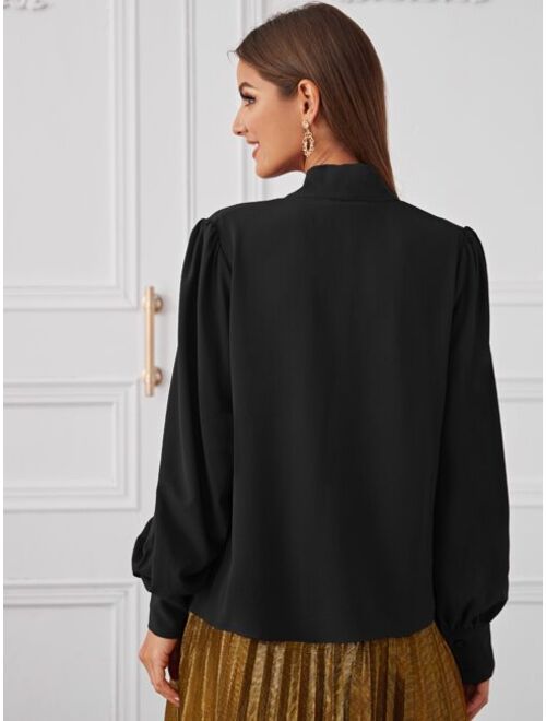 SHEIN Tie Neck Lantern Sleeve Solid Top