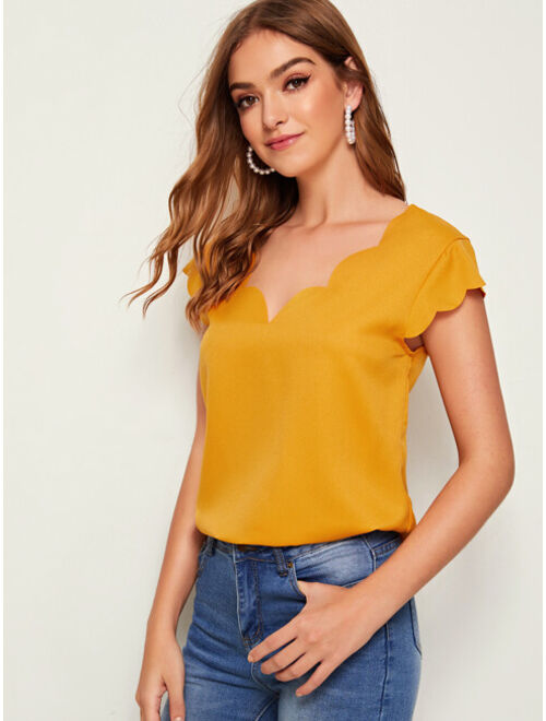 SHEIN Double V Neck Scallop Edge Top