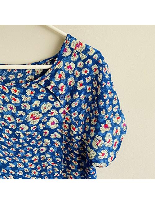 cabi Blue Floral Short Sleeve Crossover Button Back Top Style 299