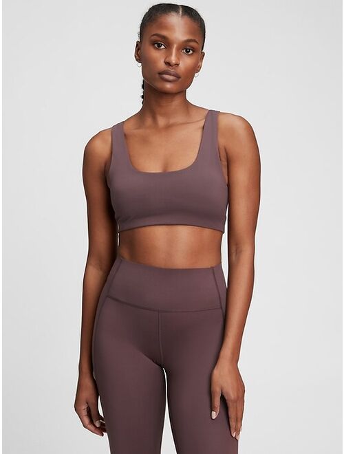 GapFit Low Impact Power Recycled Scoopneck Sports Bra