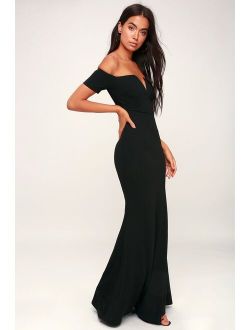 Lynne Black Off-the-Shoulder Maxi Dress