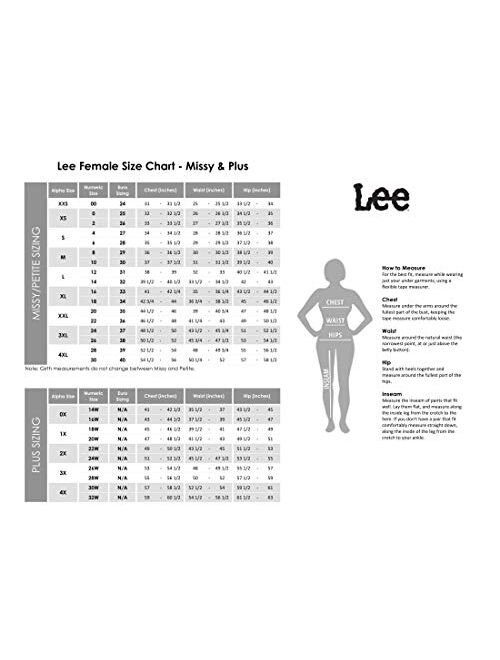 Lee Women's Petite Flex-to-go Relaxed Fit Cargo Skimmer Capri Pant