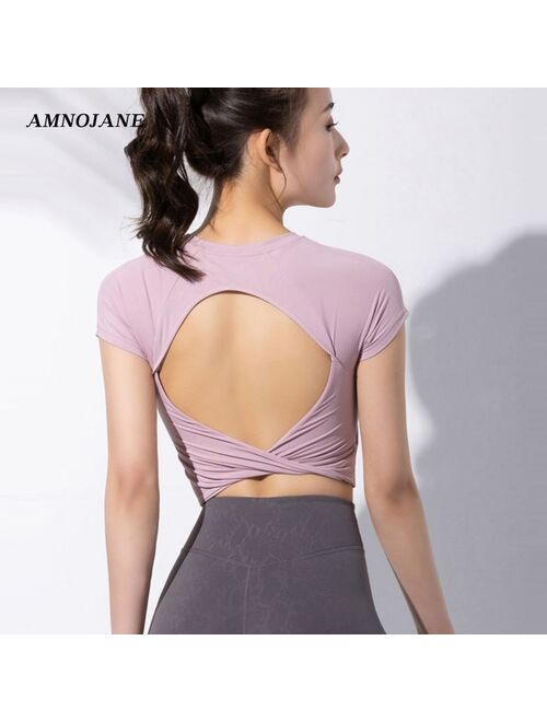 https://www.topofstyle.com/image/1/00/4k/uk/1004kuk-open-back-yoga-tank-top-with-built-in-bra-sports-tops-gym-shirts_500x660_0.jpg