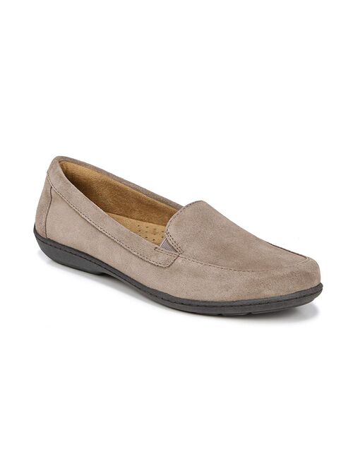 SOUL Naturalizer Women's Kacy Loafer Flat