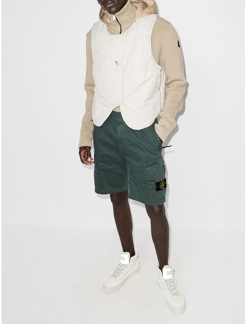 logo-patch cargo shorts