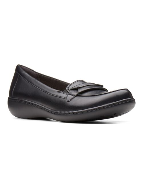 Clarks Women's Ashland Lily Loafer