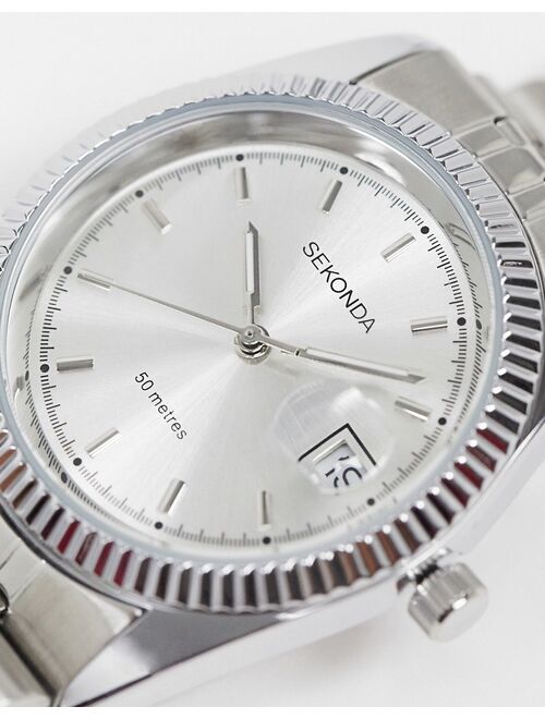 Sekonda bracelet watch with silver dial