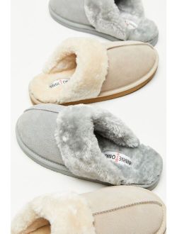 Minnetonka Chesney Slipper