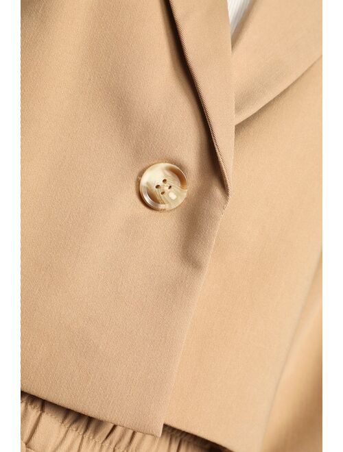 Raine Beige Cropped Blazer