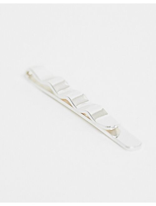 ASOS DESIGN slim tie bar in silver tone