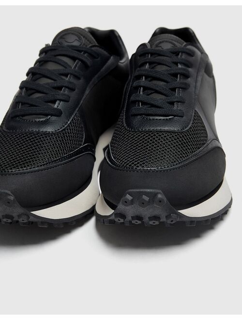 Pull&Bear runner sneakers in black