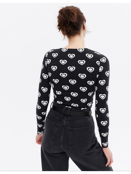 New Look 00's heart print long sleeve top in black