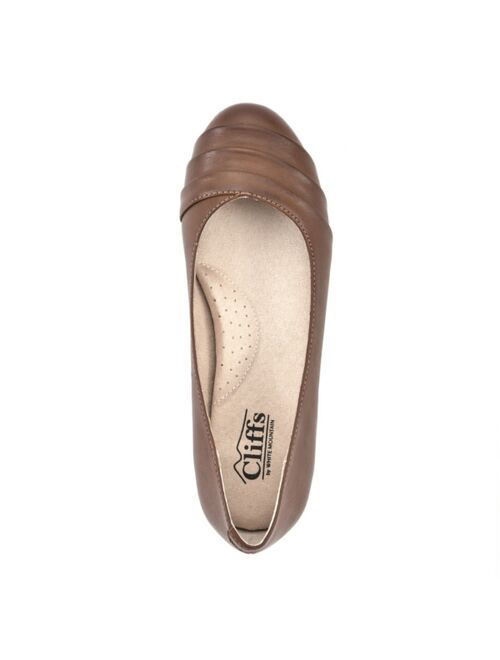 White Mountain Women's Clara Ballet Flats