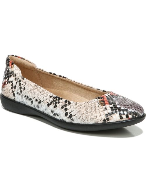 Naturalizer Flexy Slip-on Flats