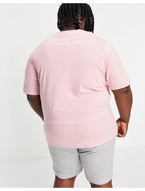 Tommy Hilfiger Big & Tall circle chest logo t-shirt in glacier pink