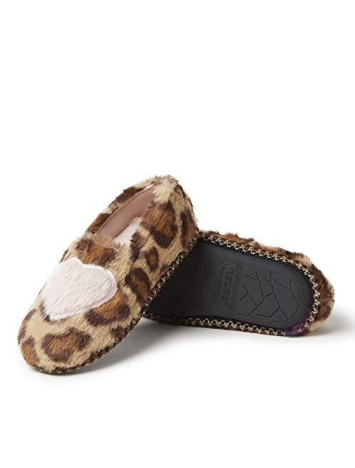 Dearfoams Kids' Mia Furry Closed Back with Heart Detail Slipper