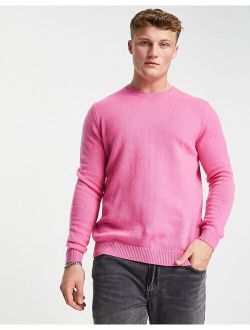 lambswool crew neck sweater in pink