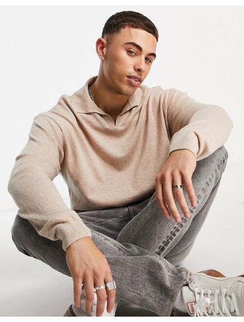 New Look relaxed knitted sweater with revere collar in stone