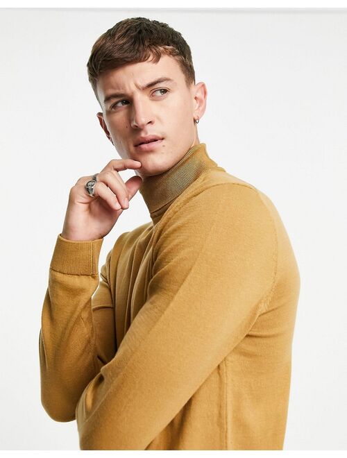 New Look roll neck knitted sweater in camel