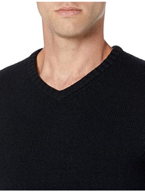 Amazon Essentials Men's Long-Sleeve Soft Touch V-Neck Sweater