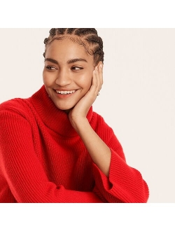 Wool and recycled cashmere relaxed turtleneck
