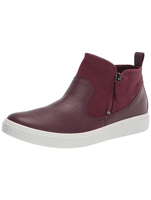 ECCO Women's Soft Classic Bootie Sneaker