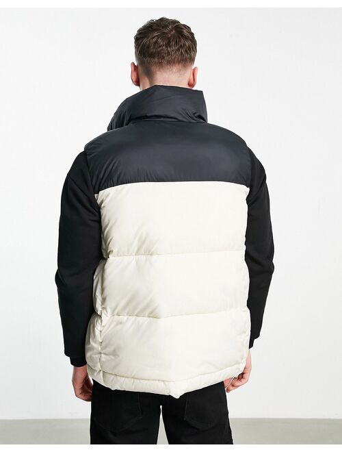 Columbia Puffect vest in beige/black - Exclusive to ASOS